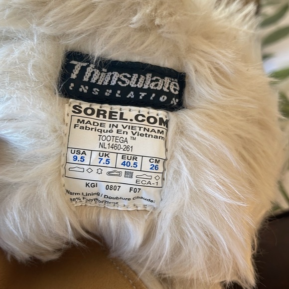 Women NEW Brand: Sorel
Sorel Women's Tootega NL1460 Boot,Honey, size 9.5 - Picture 7 of 7